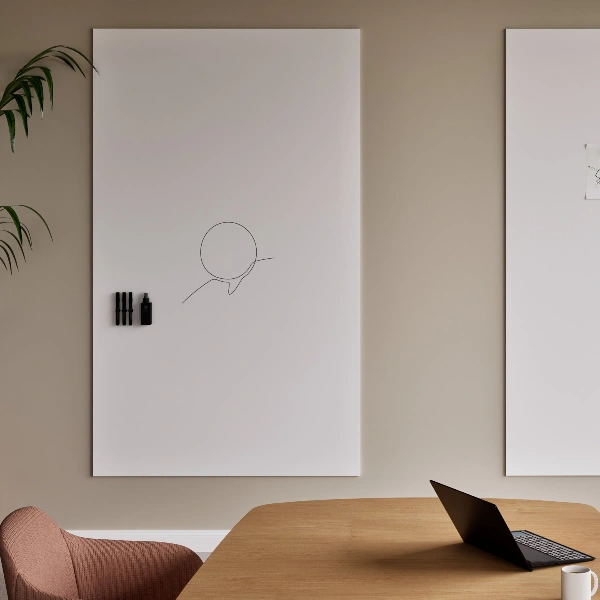 chameleon-sharp-whiteboard-c3